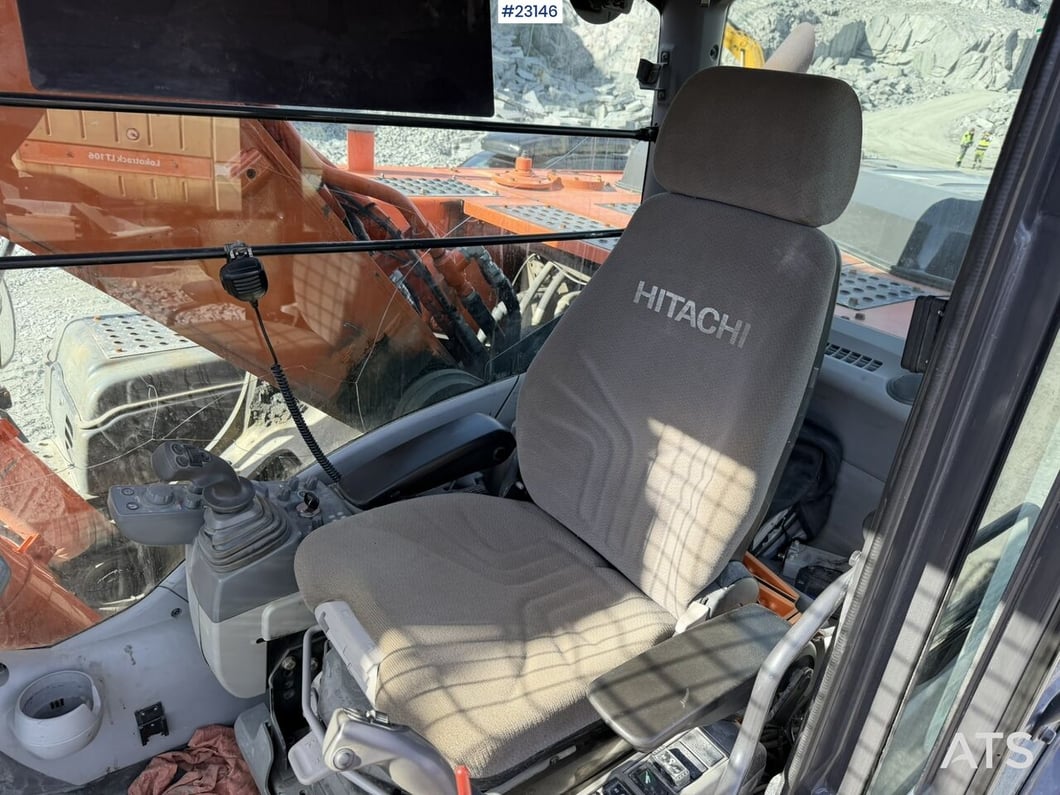 2013 Hitachi ZX290LC-5B