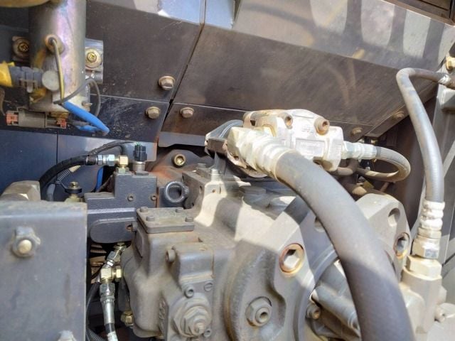 2008 Sumitomo SH240-5 Crawler Excavator