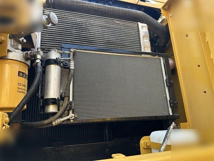 2023 Caterpillar 320D Crawler Excavator