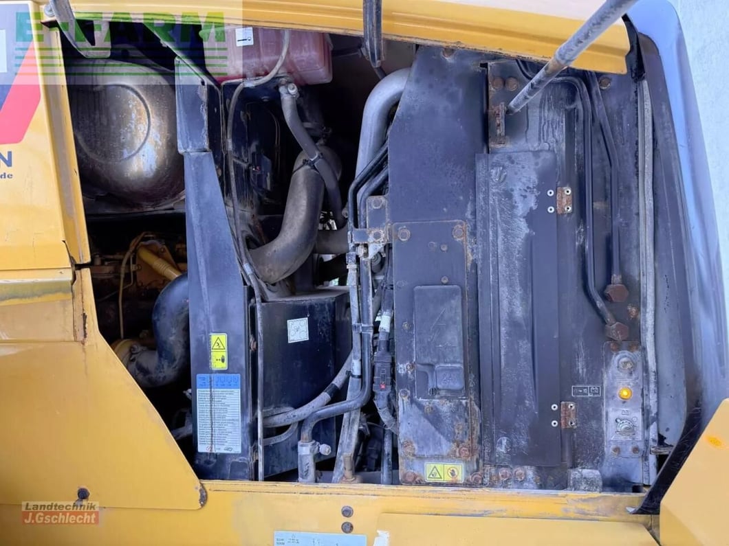2019 Caterpillar 938M Mini Excavator