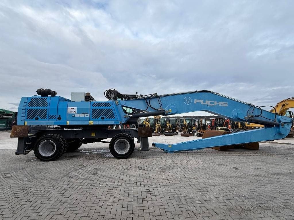 2015 Fuchs MHL360 Material Handler