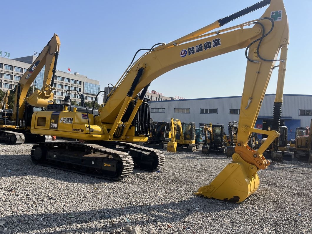 2023 Komatsu PC300 Crawler Excavator