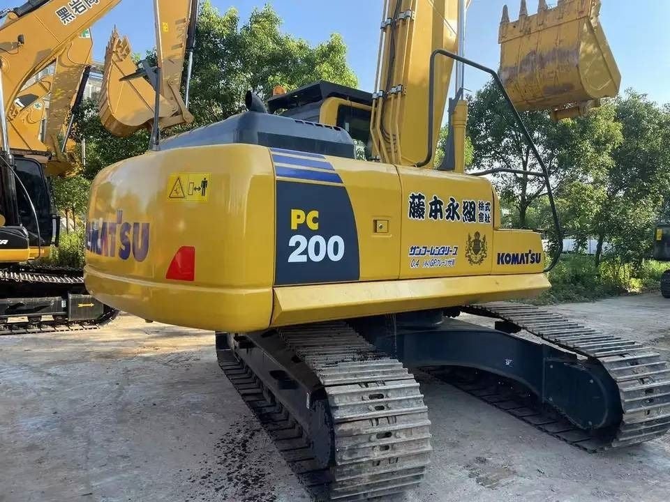 2022 Komatsu PC200-8 Crawler Excavator