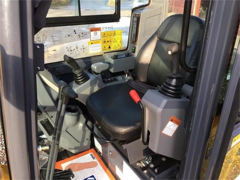 Mini Excavator XCMG 5.7 Tons