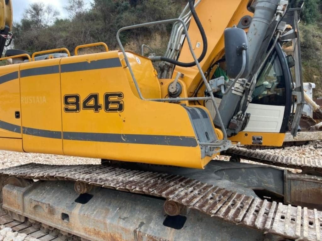 2014 Liebherr R946LC Crawler Excavator
