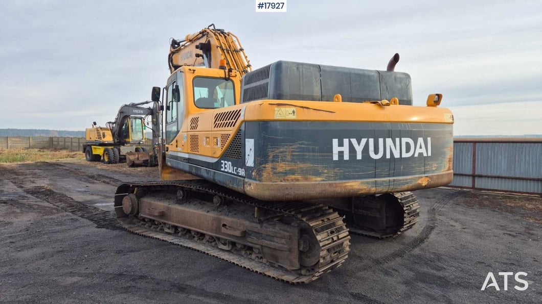 2015 Hyundai R330LC-9A Crawler Excavator