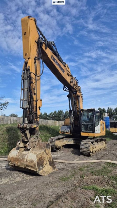 2015 Liebherr R936 NLC Crawler Excavator