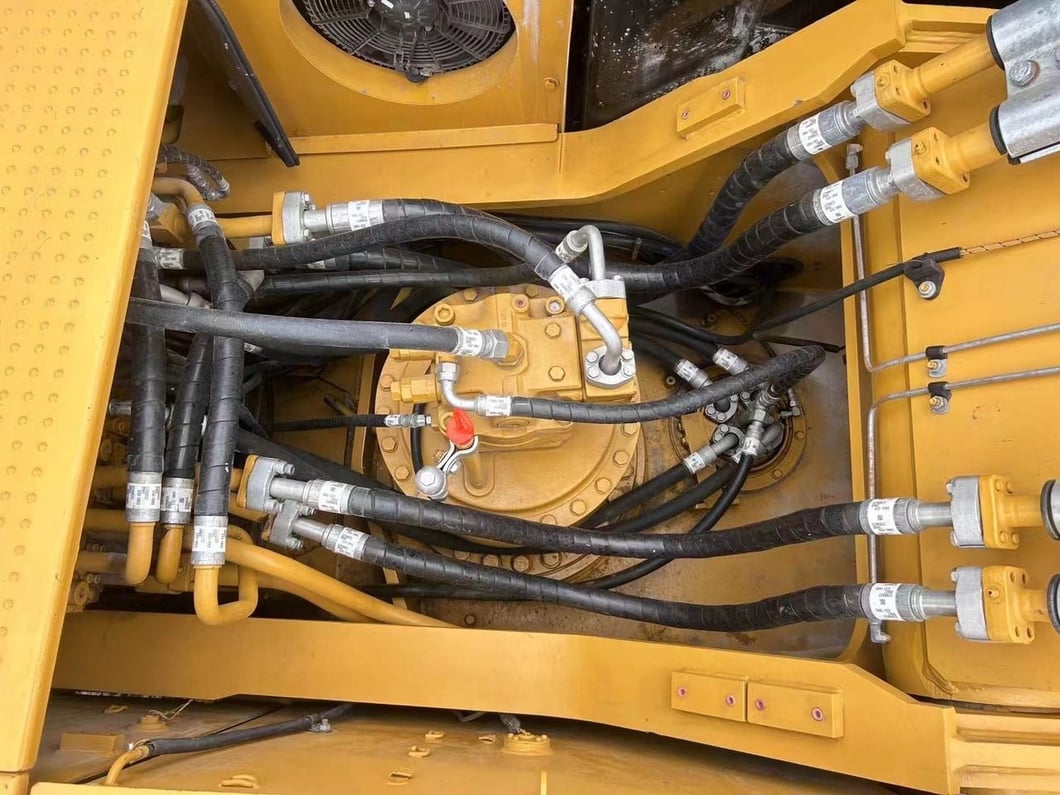 2022 Caterpillar 340DL Crawler Excavator