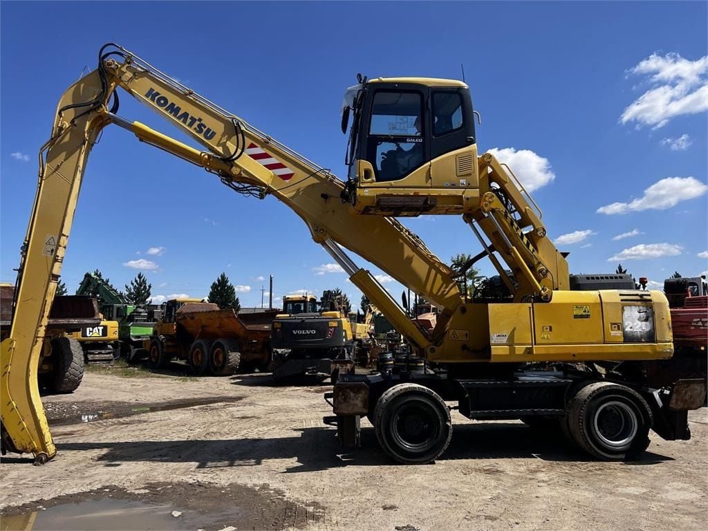 2006 Komatsu PW220MH Material Handler