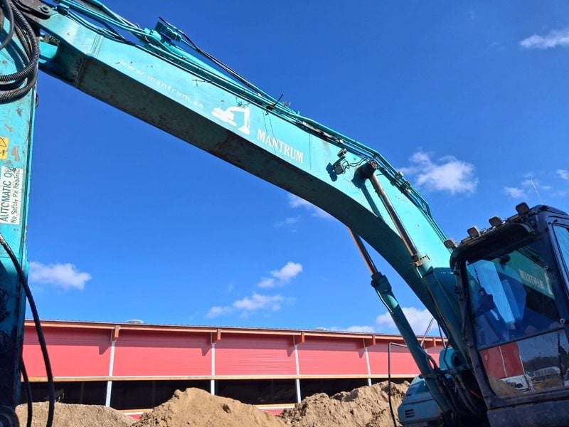 2016 Kobelco SK210 Crawler Excavator