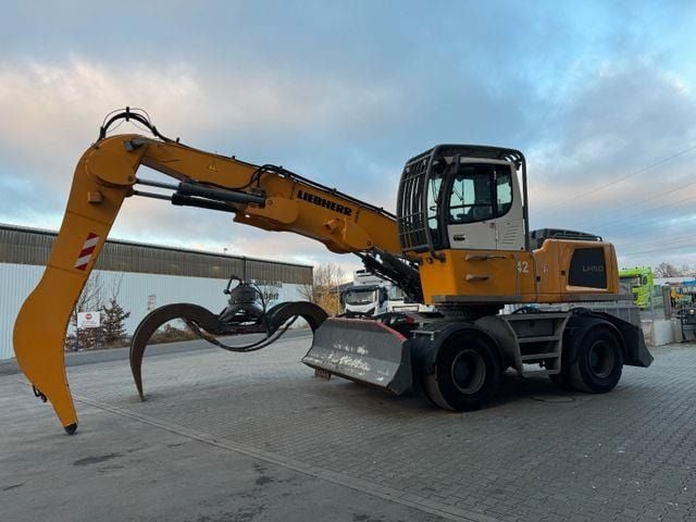 2020 Liebherr LH50M TIMBER Material Handler