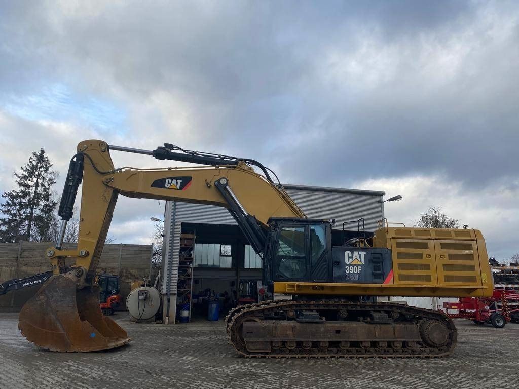 2015 Caterpillar 390FLME Crawler Excavator