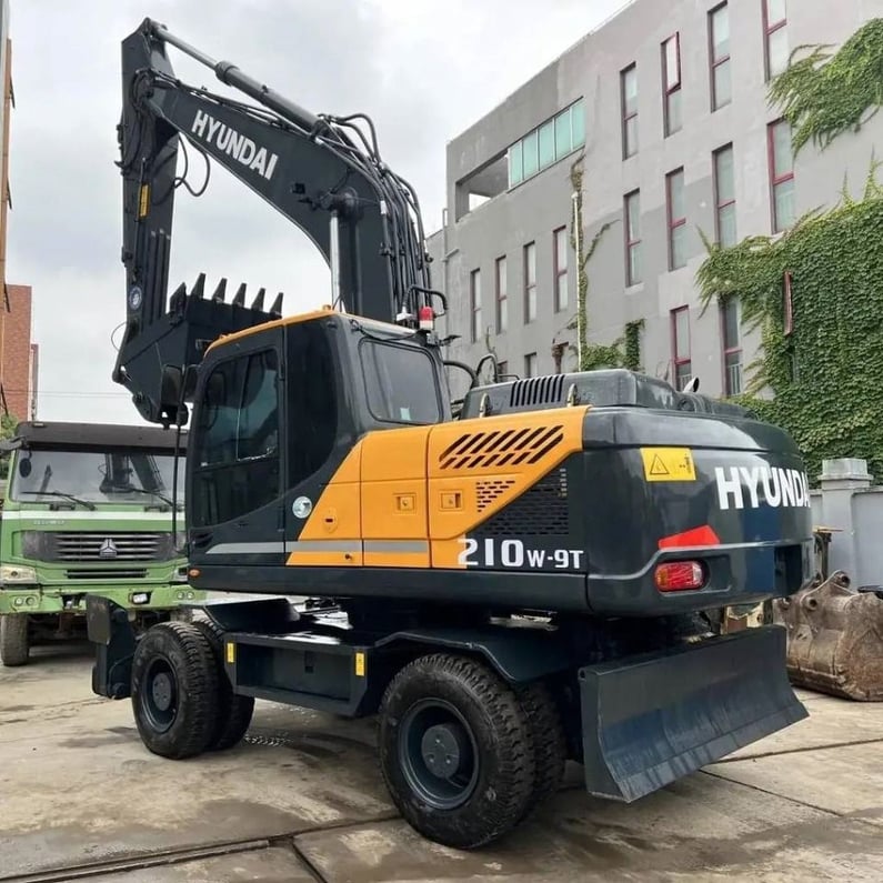2023 Hyundai R210W-9T Wheel Excavator