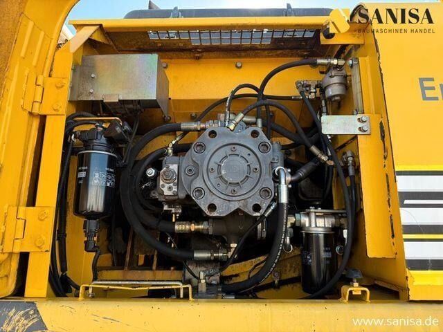 2006 New Holland E215 Crawler Excavator