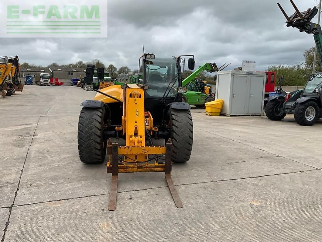 2022 JCB 542-70 AGRI XTRA Mini Excavator