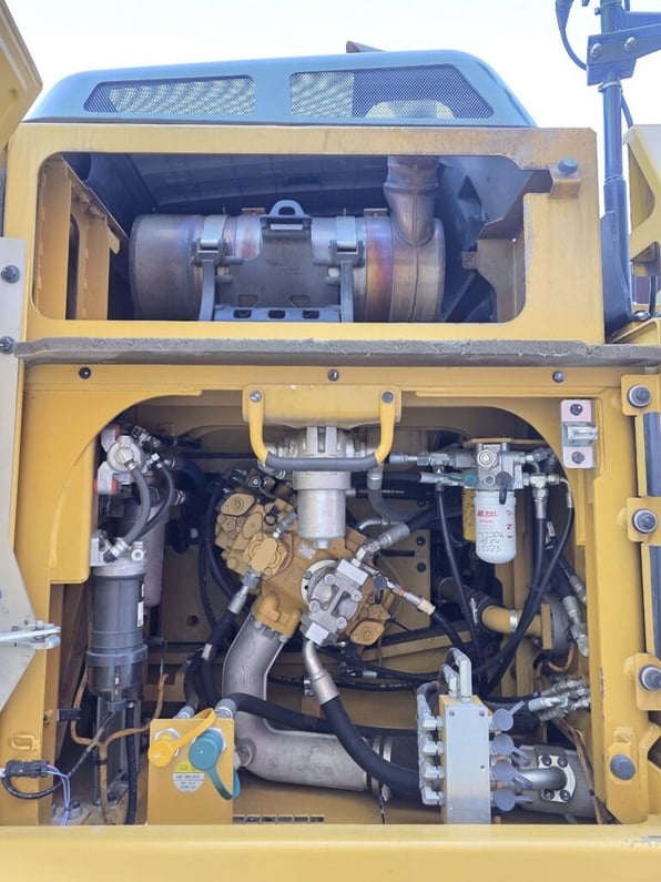 2015 Caterpillar 329ELN Crawler Excavator