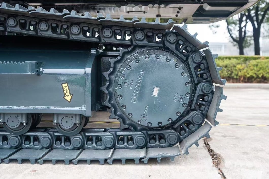 2026 Hyundai HX220L Crawler Excavator