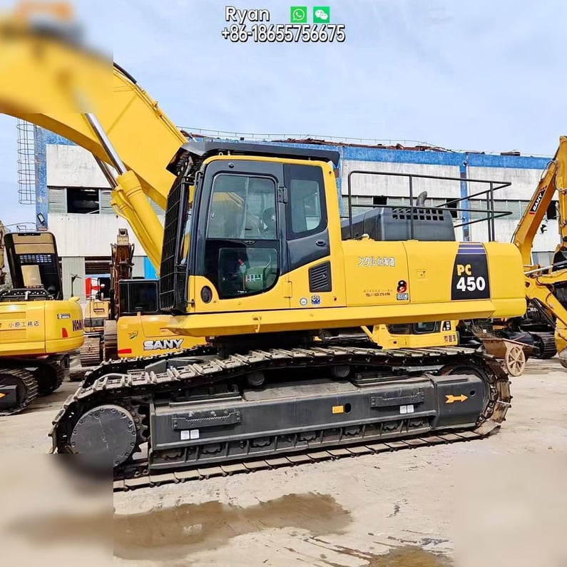 2019 Komatsu PC450-8 Crawler Excavator