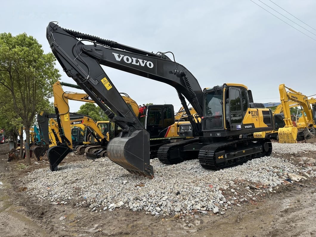 2018 Volvo EC210 Crawler Excavator
