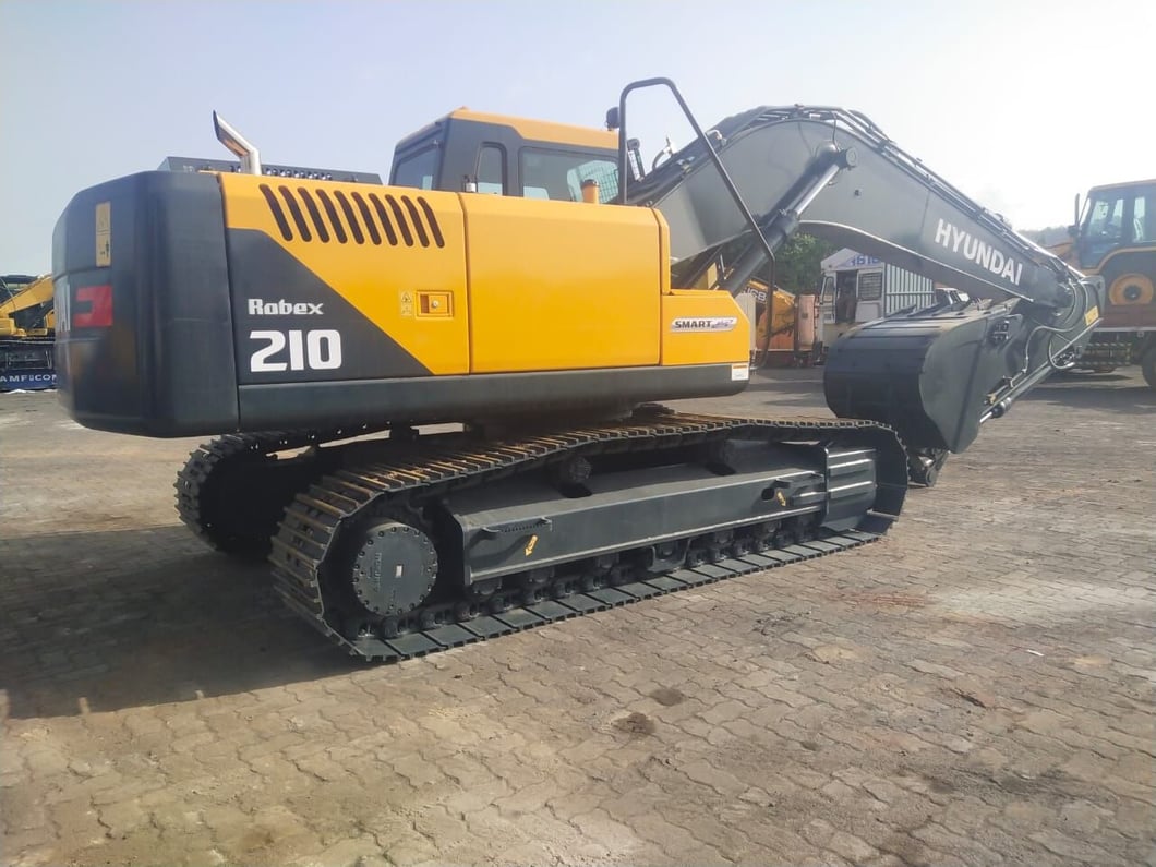 2025 Hyundai R210 Crawler Excavator
