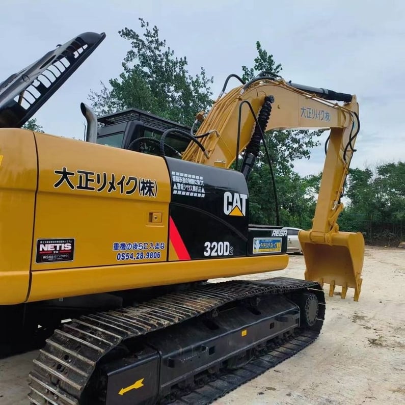2022 Caterpillar 320D2 Mini Excavator