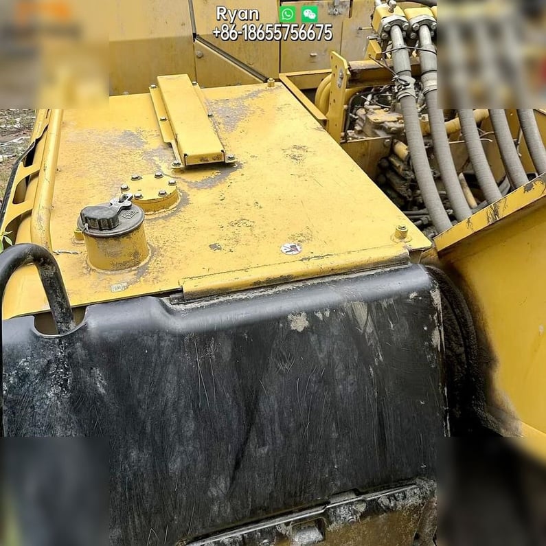 2021 Caterpillar 395 Crawler Excavator