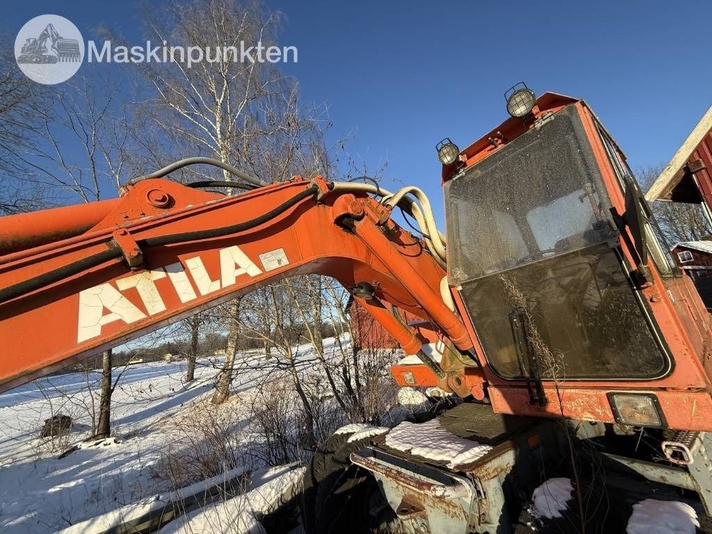 Atlas 1304 Wheel Excavator