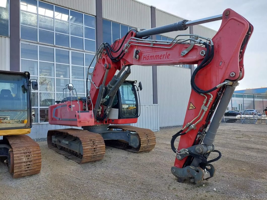 2019 Liebherr R926SLC Crawler Excavator
