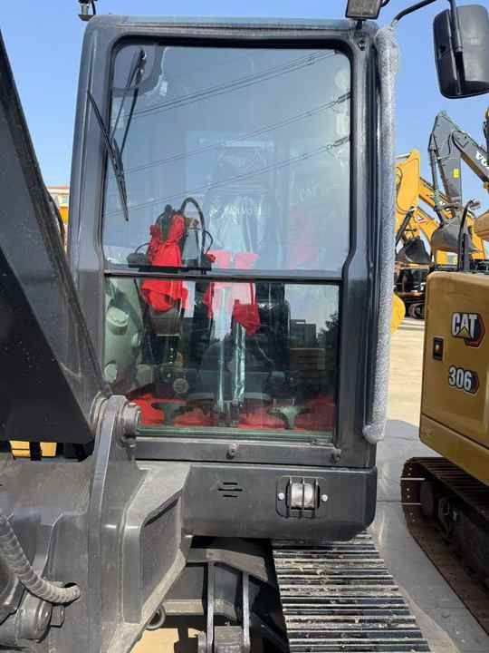 2023 Volvo EC60 Crawler Excavator