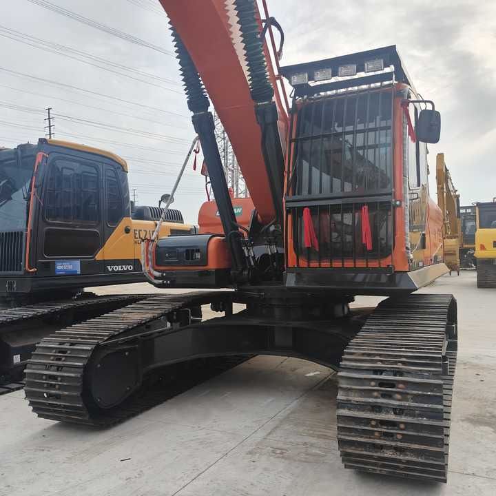 2020 Doosan DX300 Crawler Excavator