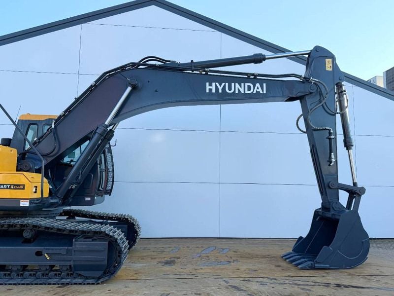 2026 Hyundai R210 SMART X PLUS Crawler Excavator