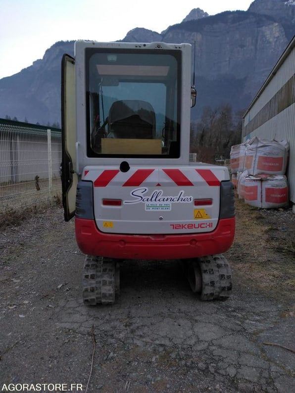 2012 Takeuchi TB 228 Mini Excavator