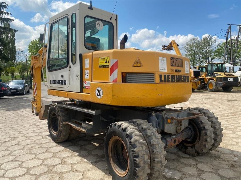 2000 Liebherr A310B Wheel Excavator
