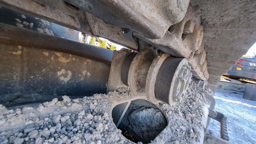 2015 Volvo EC220E Crawler Excavator
