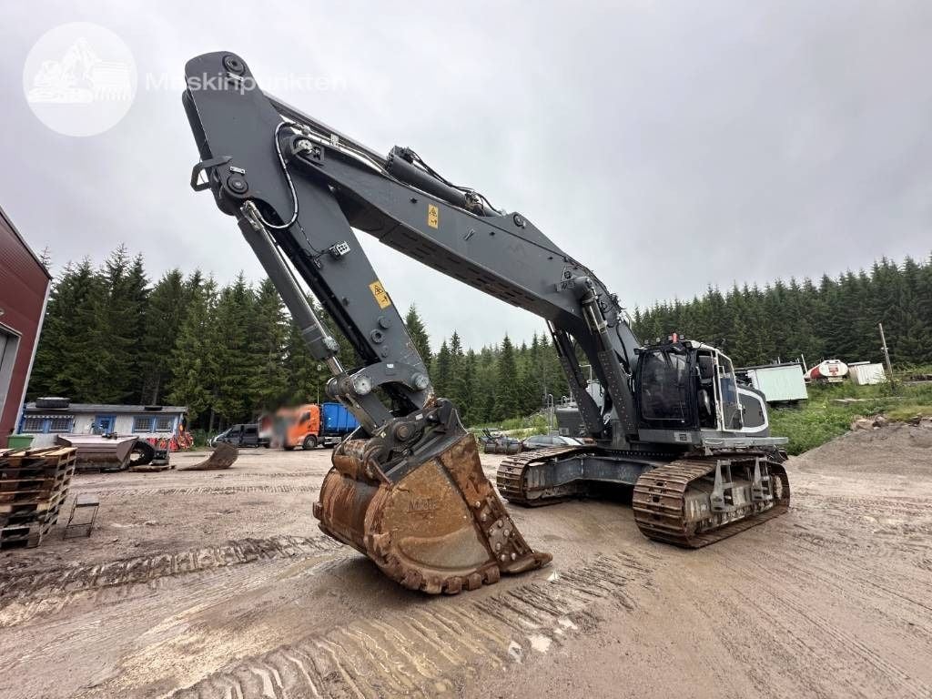 2021 Liebherr R966 HD Crawler Excavator