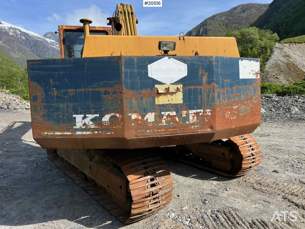 1998 Komatsu PC200-3 Crawler Excavator