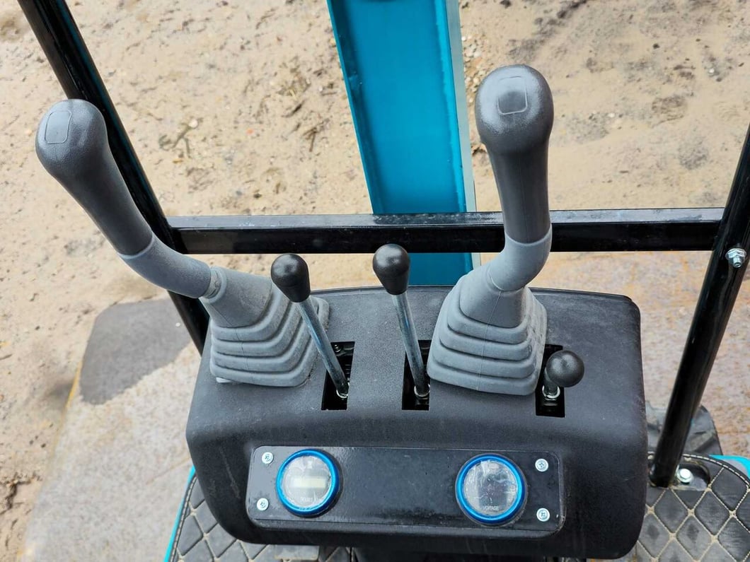 2025 JPC KV12 Mini Excavator