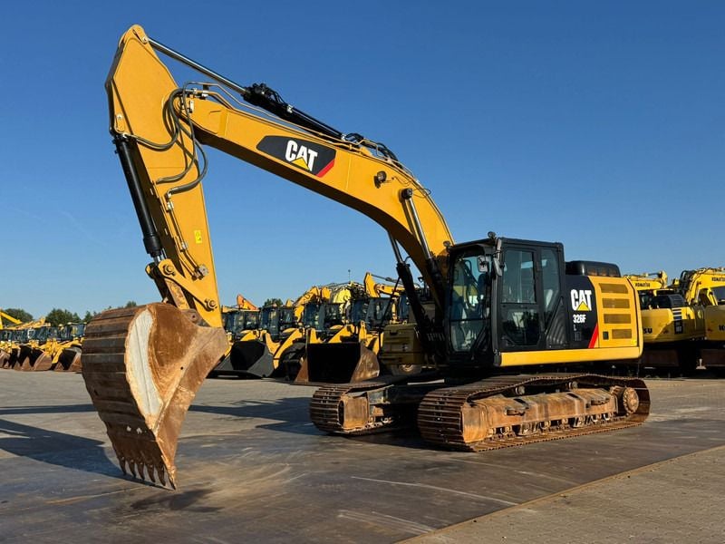 2019 Caterpillar 326FL Crawler Excavator