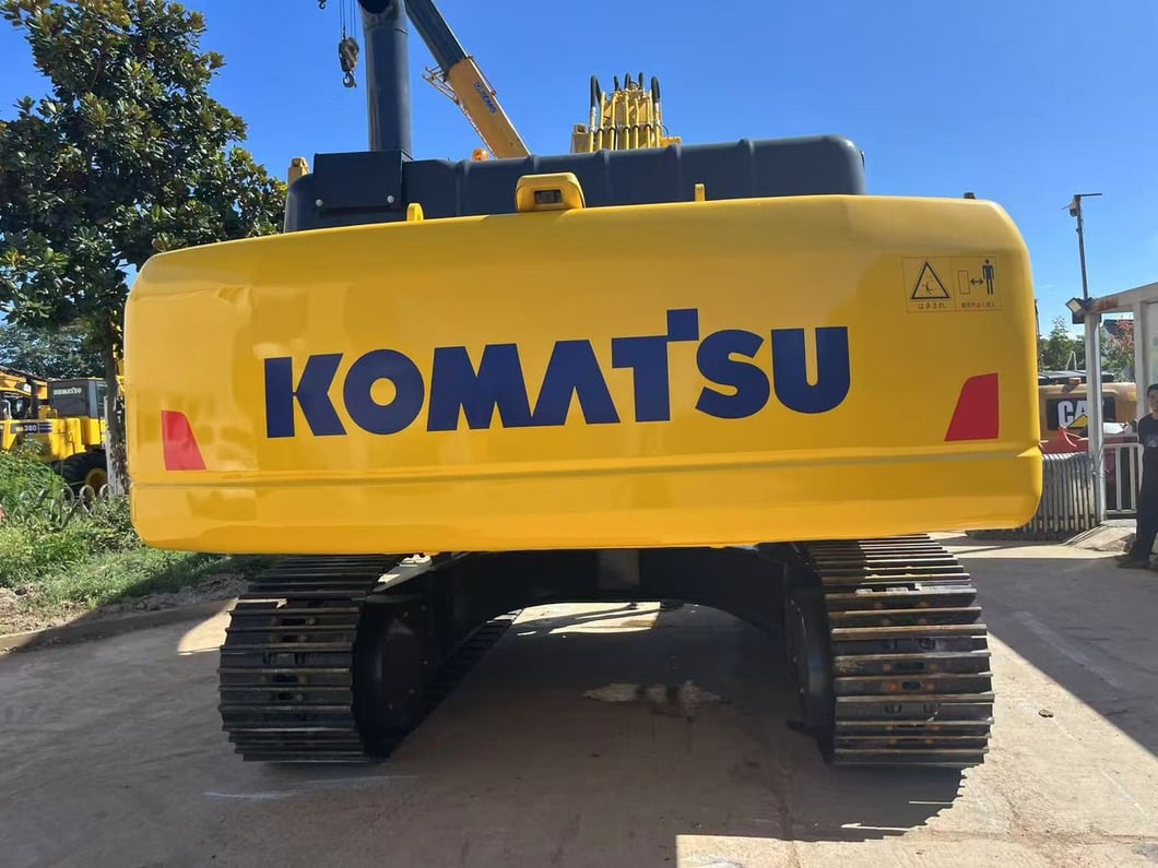 2022 Komatsu PC350 Crawler Excavator