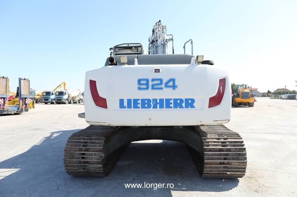 Crawler Excavator Liebherr R 924 WLC + Engcon Tiltrotator (2016)