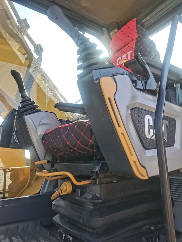 2022 Caterpillar 320GC Crawler Excavator