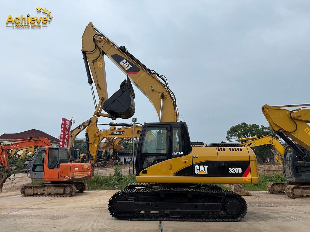2025 Caterpillar 320D Crawler Excavator