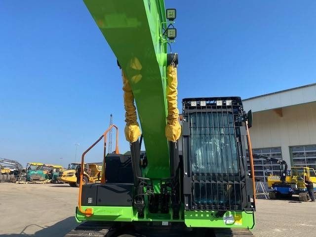 2025 LiuGong 922FE Crawler Excavator