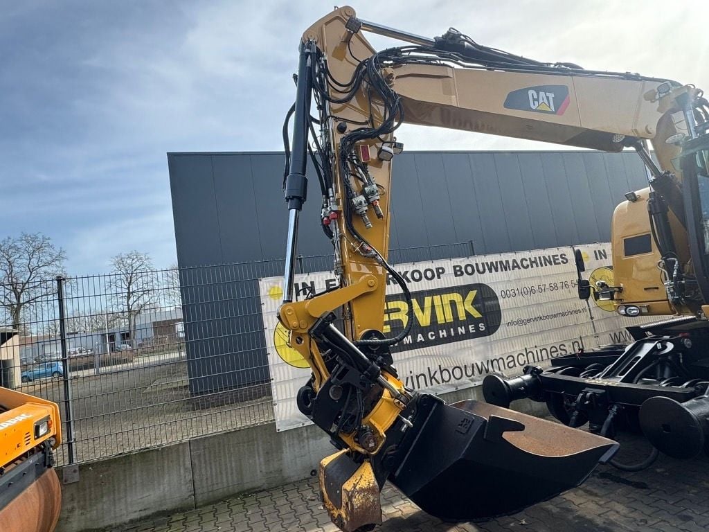 2016 Caterpillar 315 UNAC 22 TTR Wheel Excavator