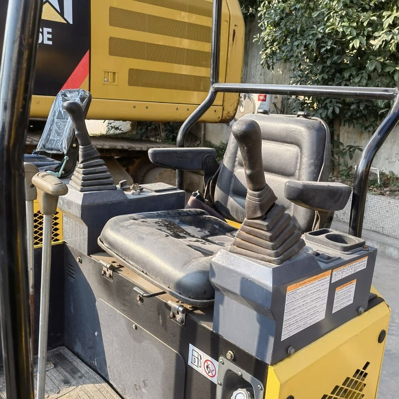 2022 Komatsu PC15MR Mini Excavator