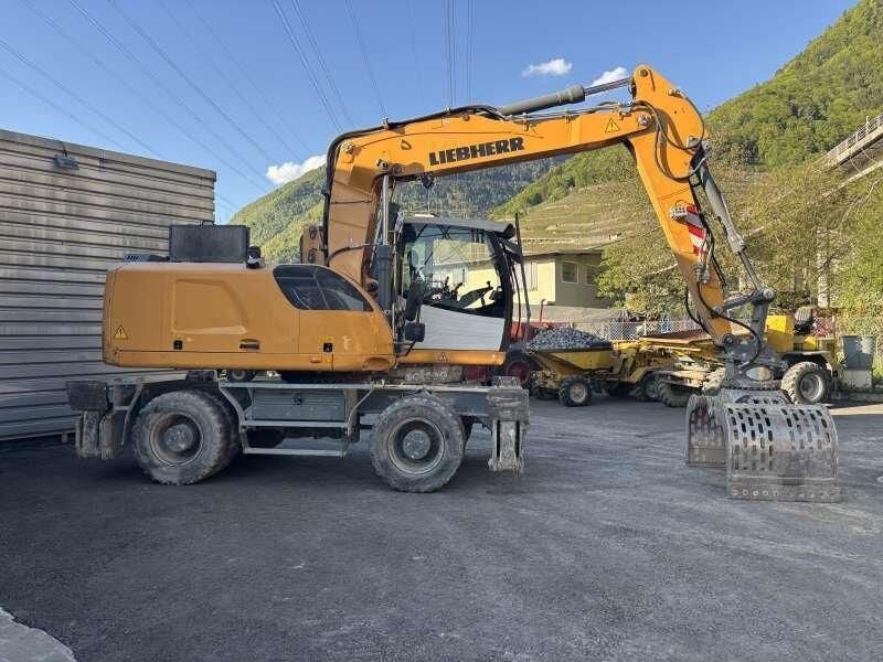 2019 Liebherr LH22 Material Handler