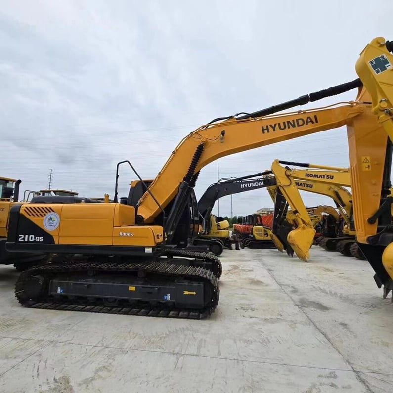 2021 Hyundai R210-9S Crawler Excavator