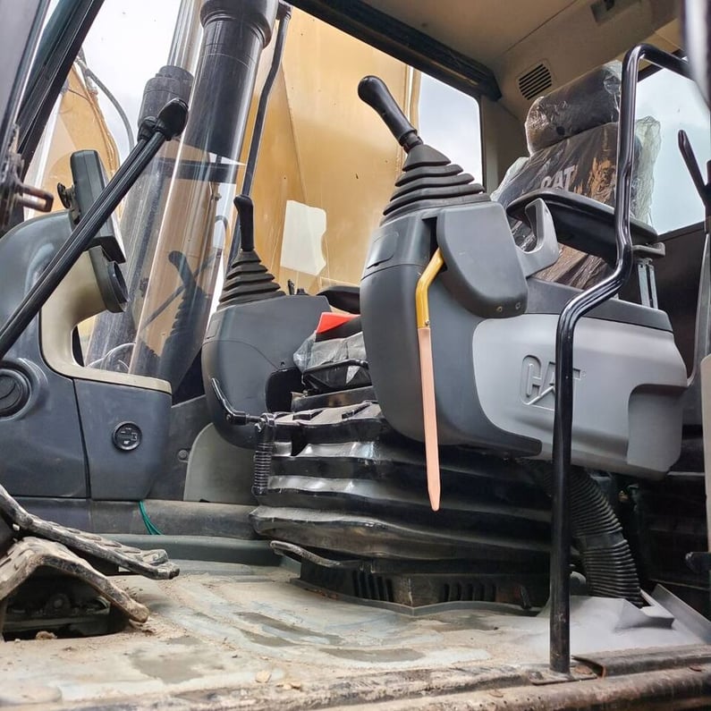 2024 Caterpillar 325D Crawler Excavator