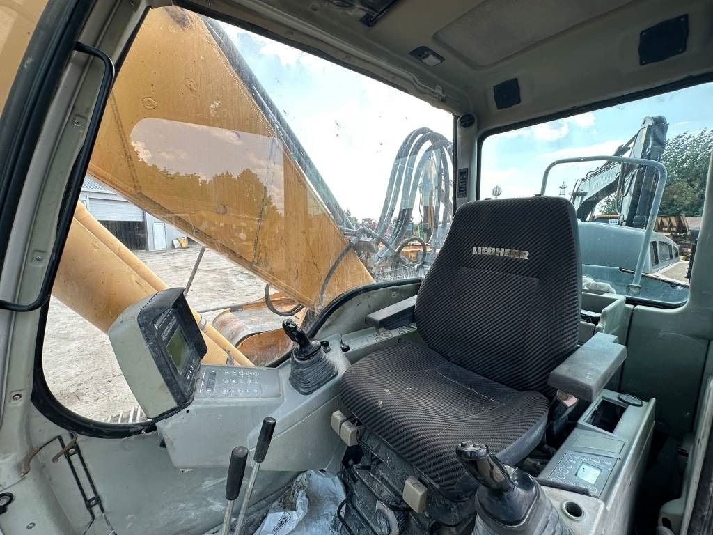 2007 Liebherr R924C Crawler Excavator
