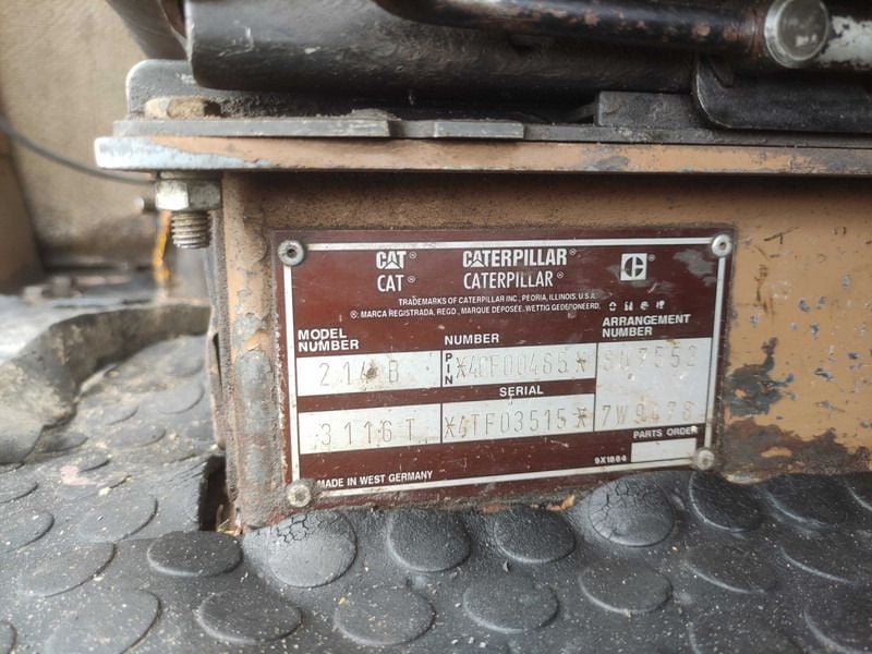 1992 Caterpillar 214 B Wheel Excavator
